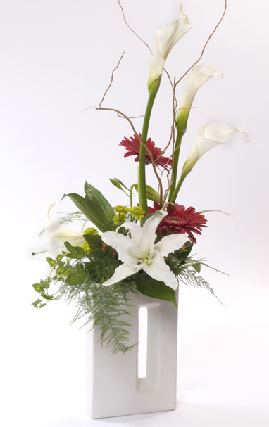 Bulgaria Florist & Lilies Flowers Delivery